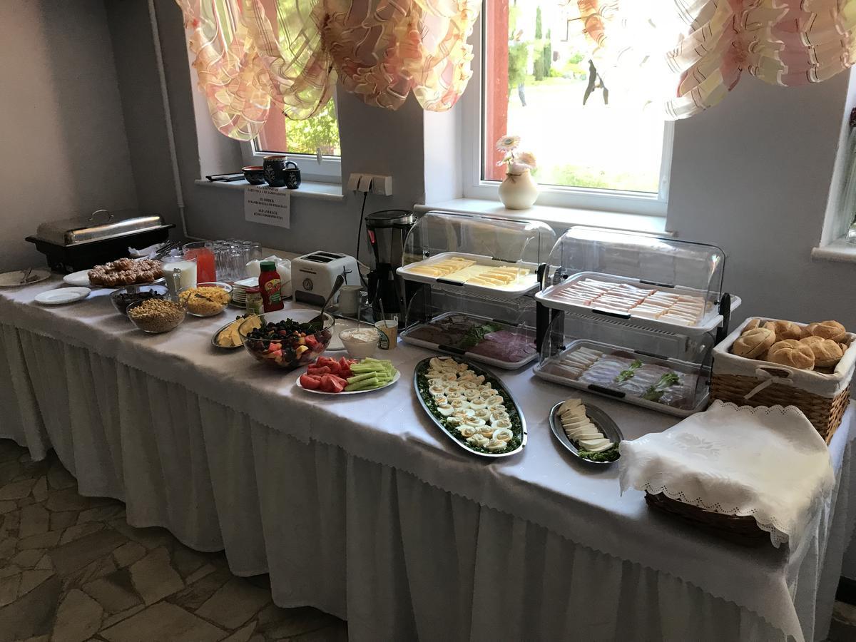 Altona Bed & Breakfast *
